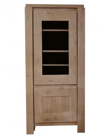 Homme debout 2 portes